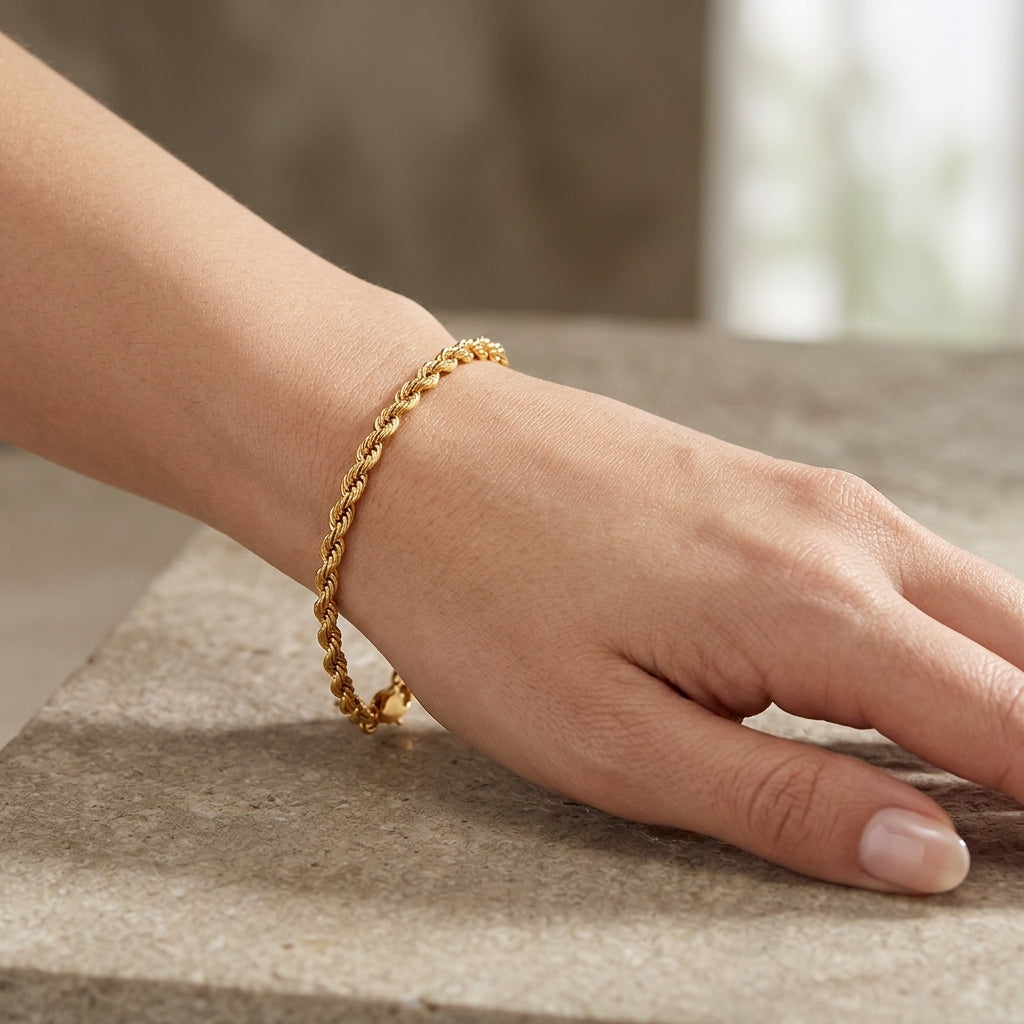 18K Gold Classic Rope Chain Link Bracelet model still