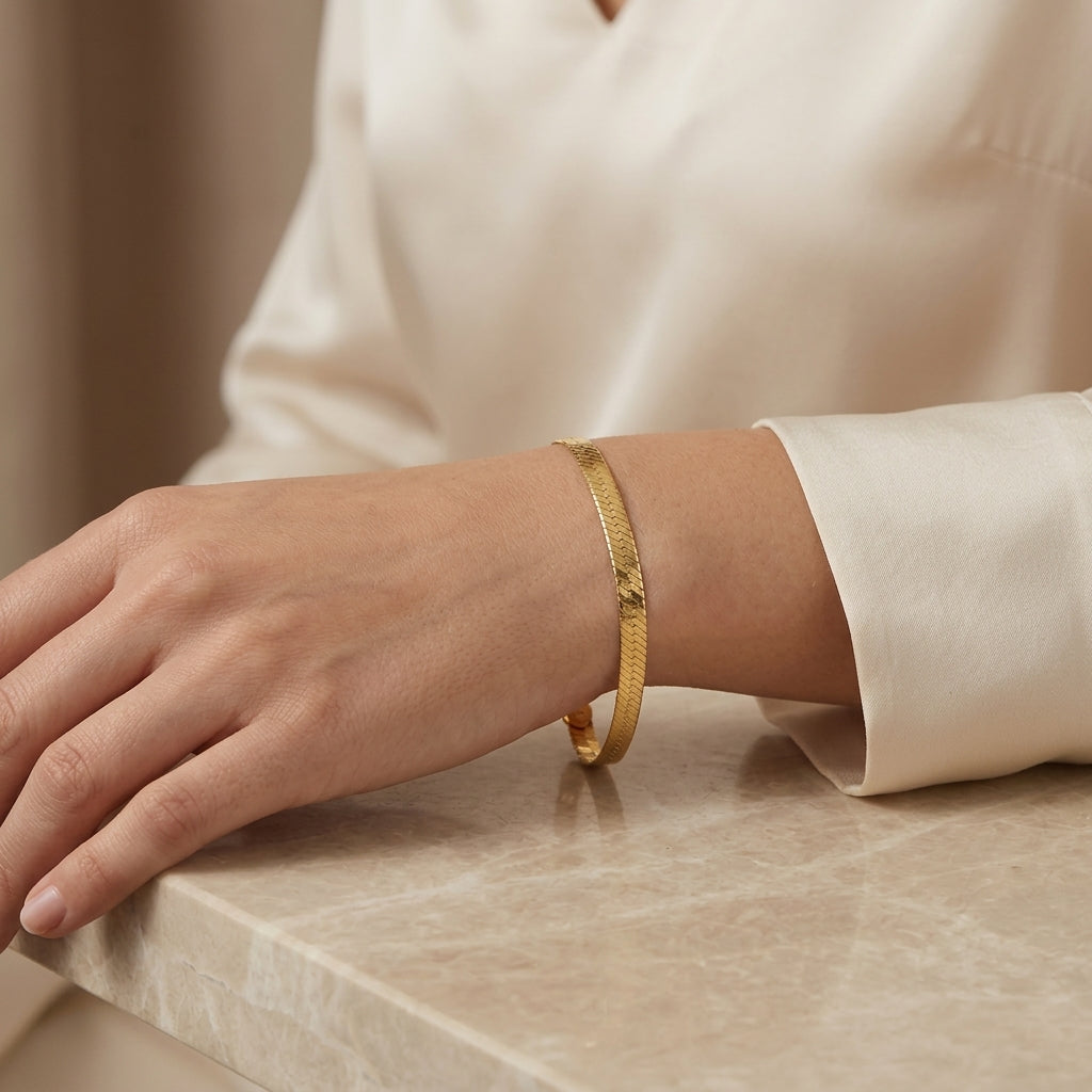 14K Herringbone Link Bracelet model still