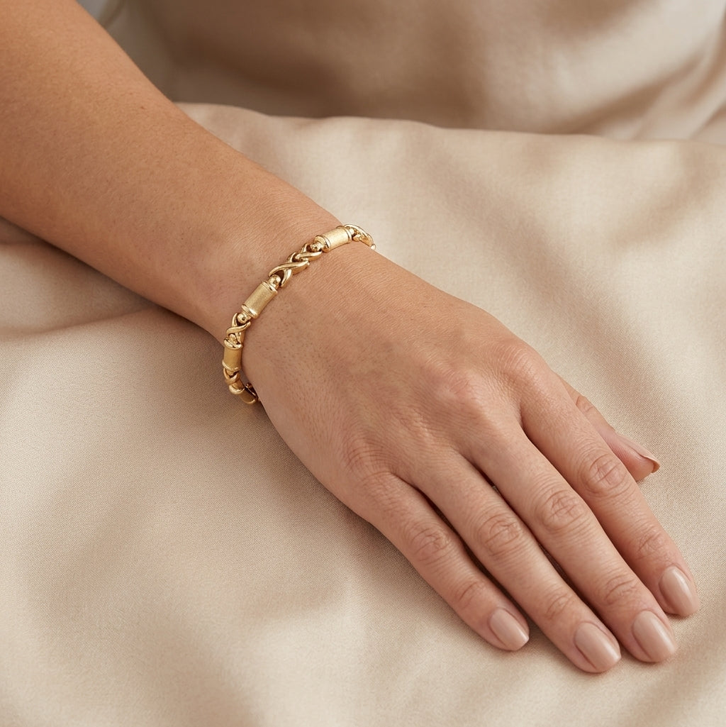 14K XO Fancy Bar Link Bracelet model still