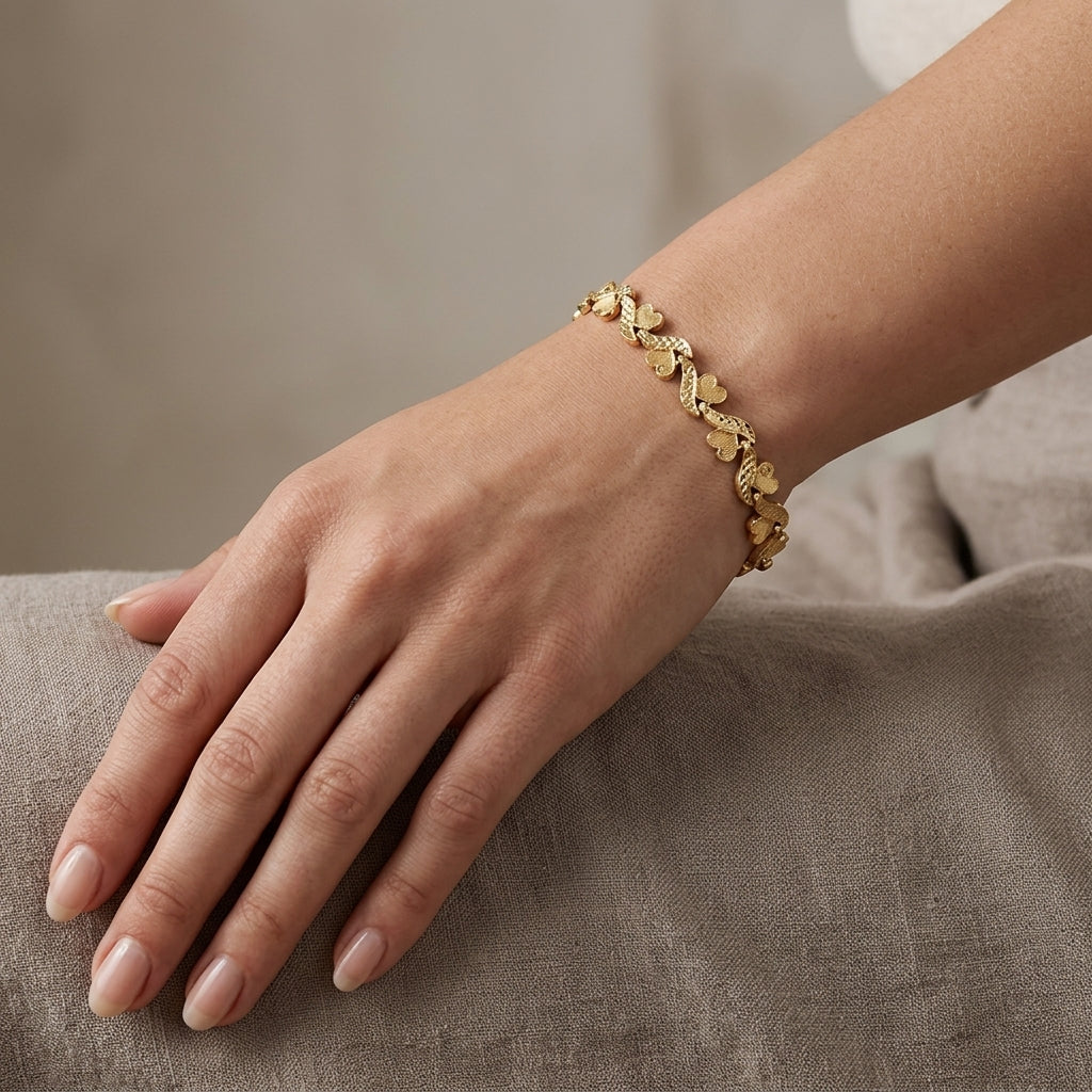 10K Heart Bracelet model still